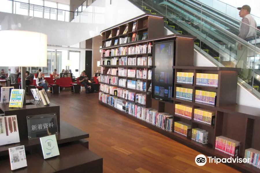 大和市立図書館