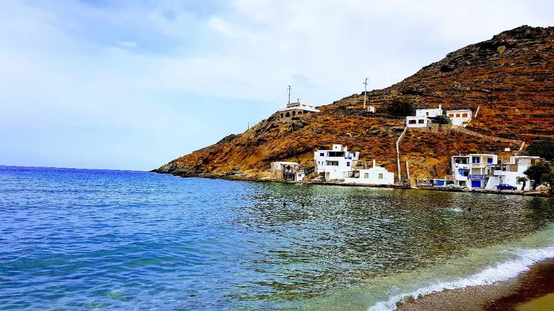 Hotels near Rochari Beach