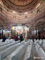 Rukn-i Alam-Mausoleum