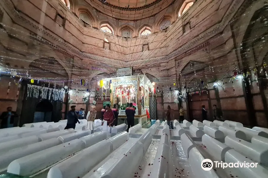 Tomb of Hazrat Shah Rukn-e-Alam