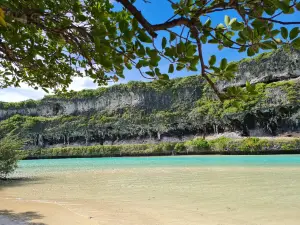 Les falaises de Lékiny