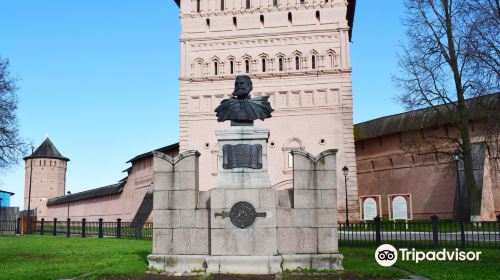 Monument to Pozharskiy