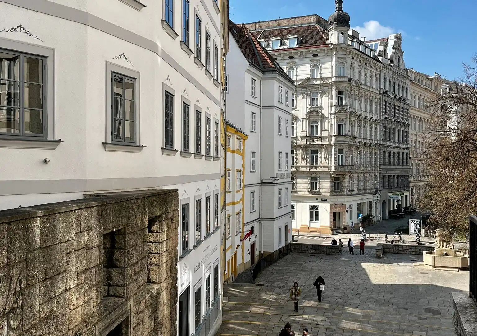 Hotels near Catholic Church Maria am Gestade