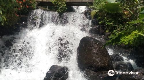 Jembong Waterfall, Ambengan