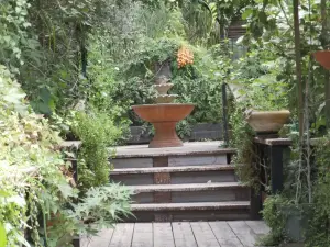 Almona Gardens