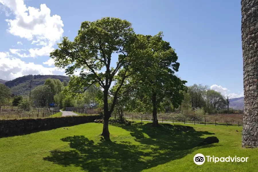 Old Inverlochy Castle