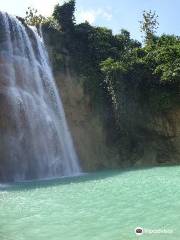 Nglirip Waterfall