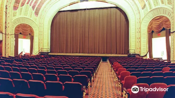 West Herr Auditorium Theatre / RBTL