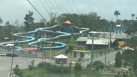 Harry's Water Park