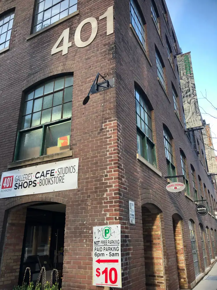 Hotel in zona Women's Art Resource Centre