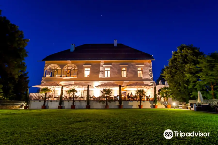 Schloss Maria Loretto am Wörthersee