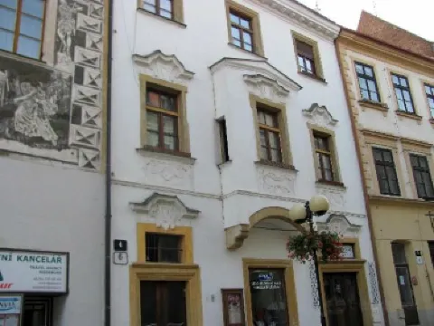 House of the Golden Well