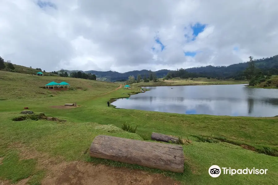 Mannavanur Lake