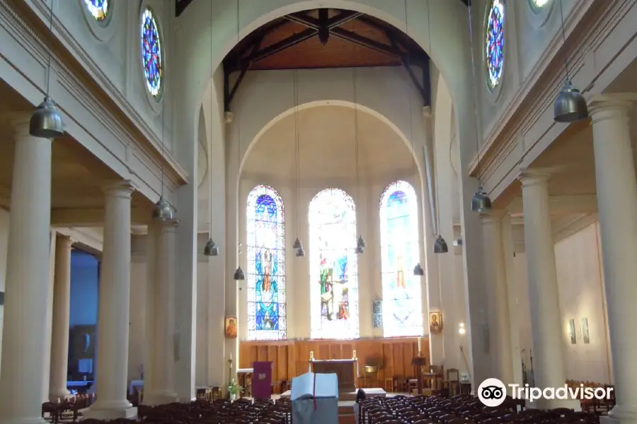 Eglise Sainte Cecile de Boulogne Billancourt