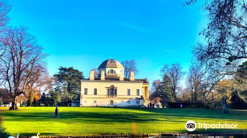 Chiswick House and Gardens