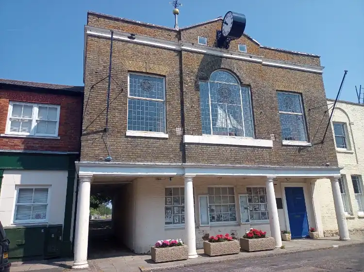 فنادق في Queenborough