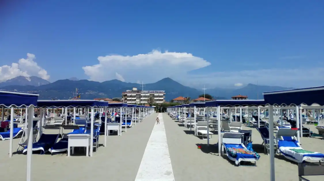 Hotel in zona Bagno Grazia Pietrasanta
