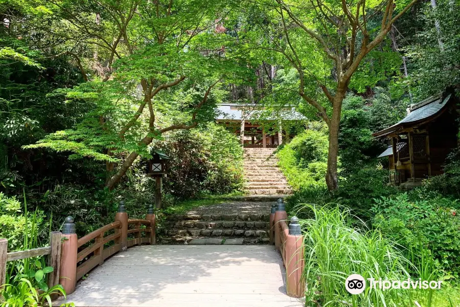 Himukai Dai-jingu Shrine