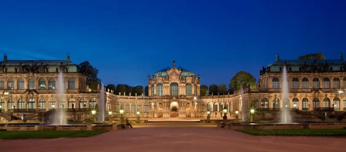 Hotels near تسفينغر - Zwinger