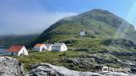 Runde Lighthouse (cottage)