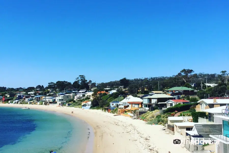 Opossum Bay Beach