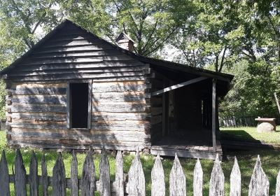 The Collier Homestead at Tyler Bend