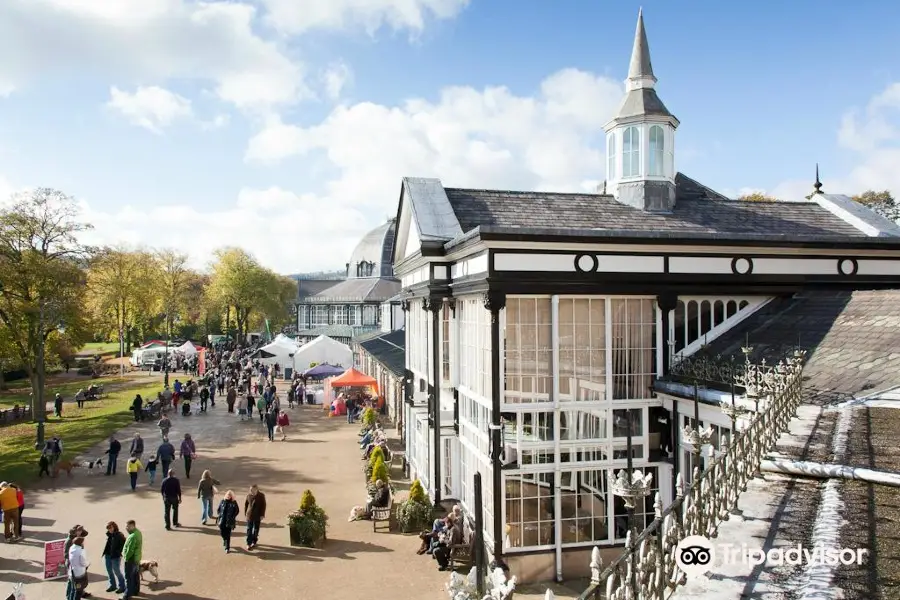 The Pavilion Gardens