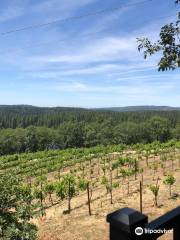 Lucchesi Mill Street Tasting Room