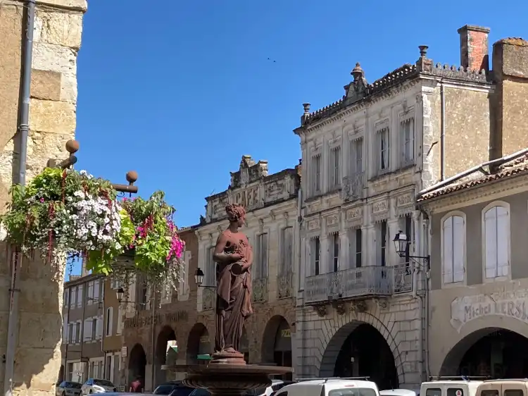 Hotels in Fleurance