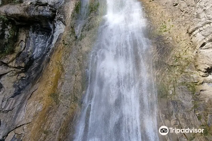 Cascada de Sorrosal