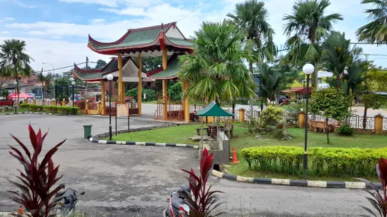 Sultan Ismail Petra Silver Jubilee Mosque