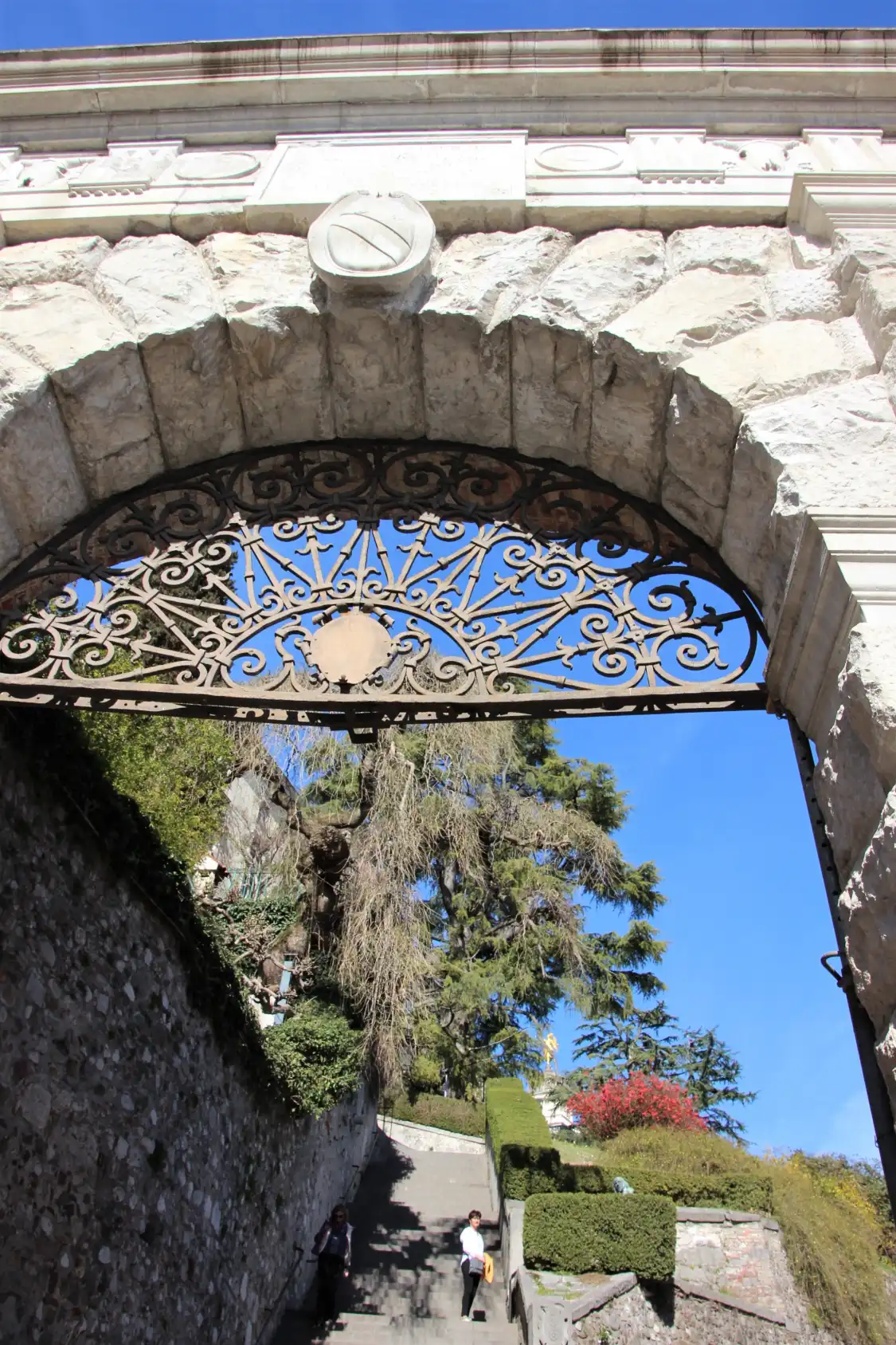 Hotels near Arco Bollani