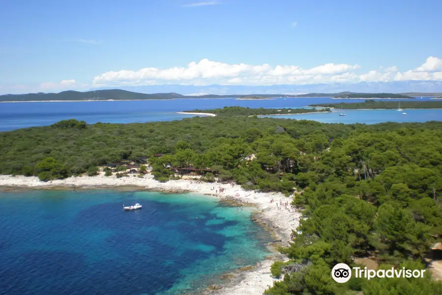 Lavdara Otok (Lavdara Island)