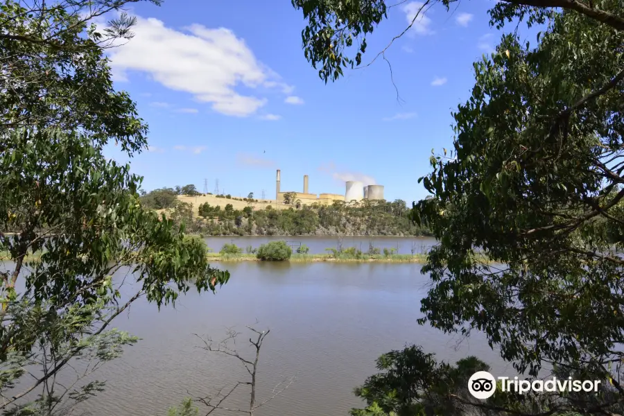 Lake Narracan