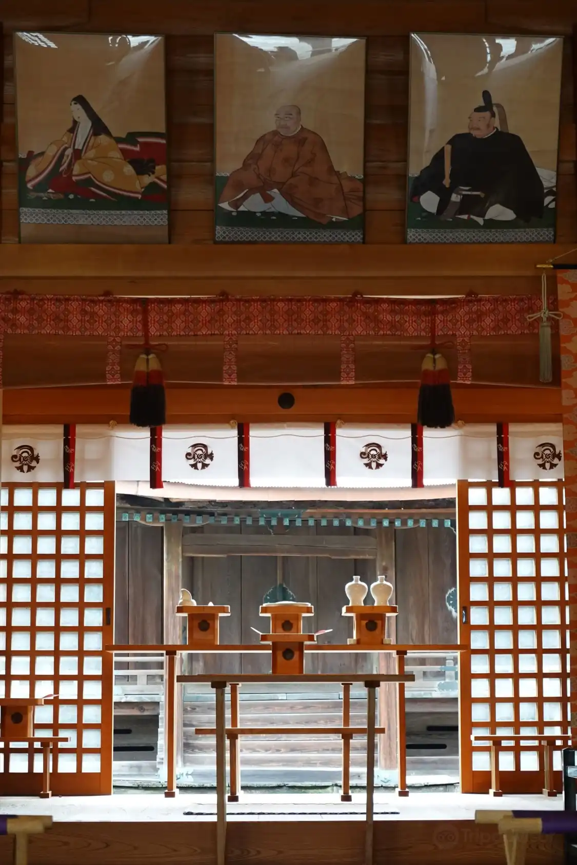 三柱神社附近的飯店