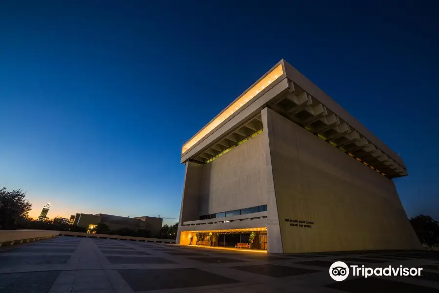 LBJ Presidential Library