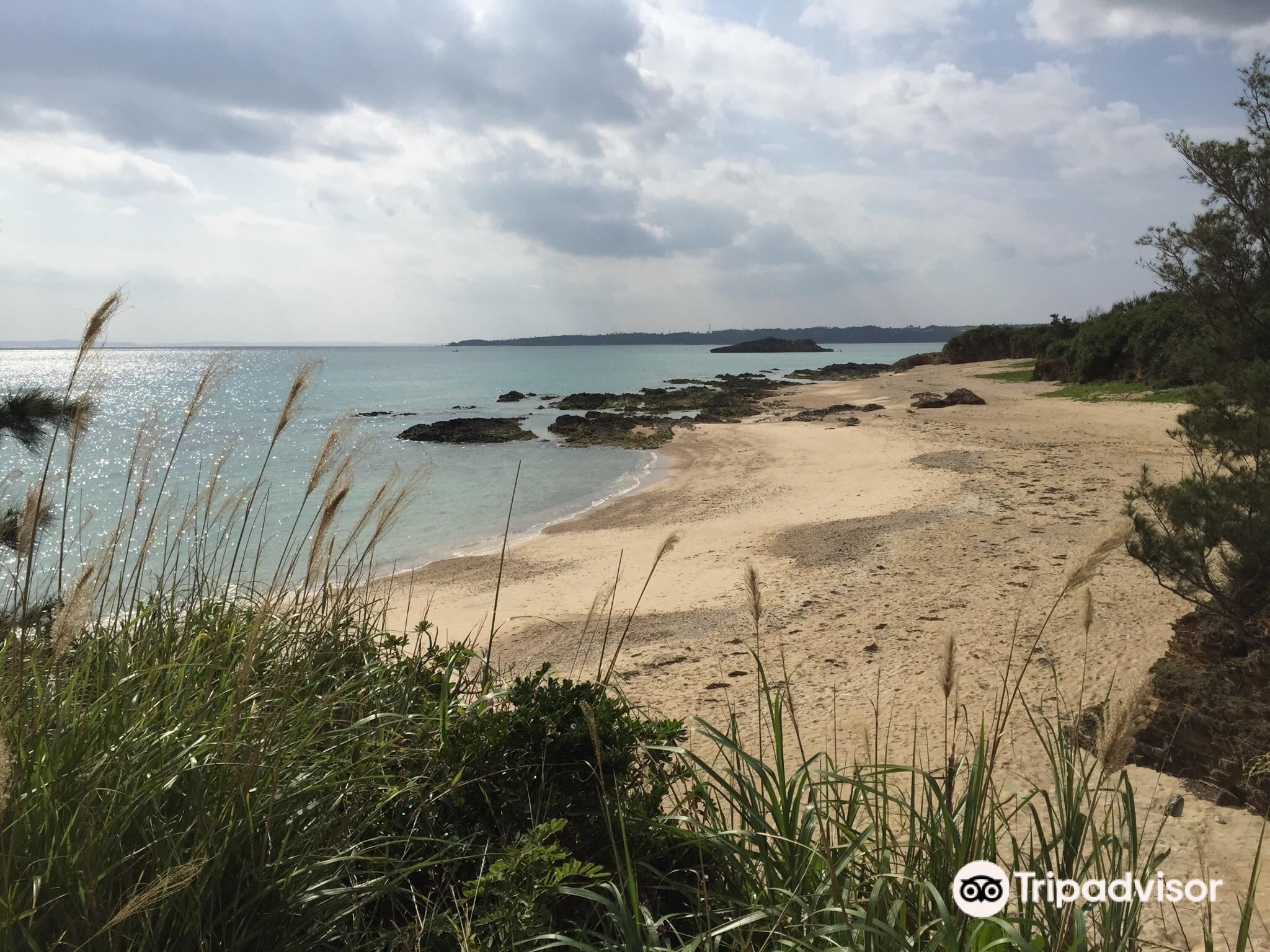 Sea Glass Beach in Okinawa - how to find bonfire sea glass - Mumpack Travel