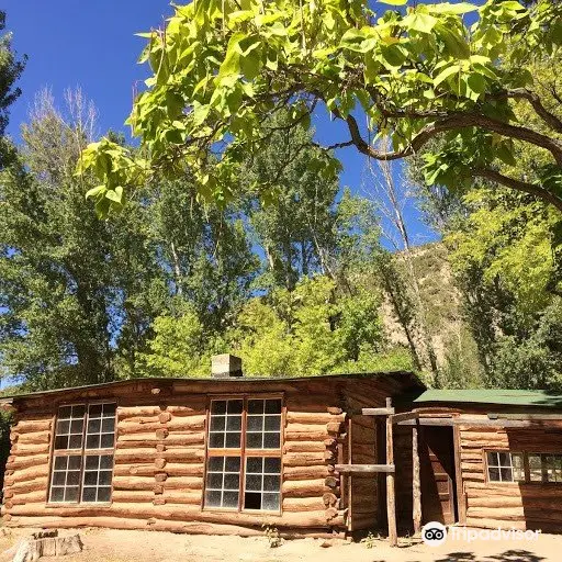 Josie Morris Cabin