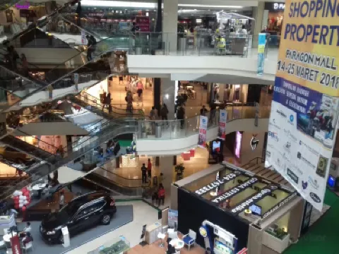 Paragon Mall