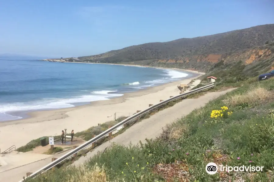 Nicholas Canyon Beach