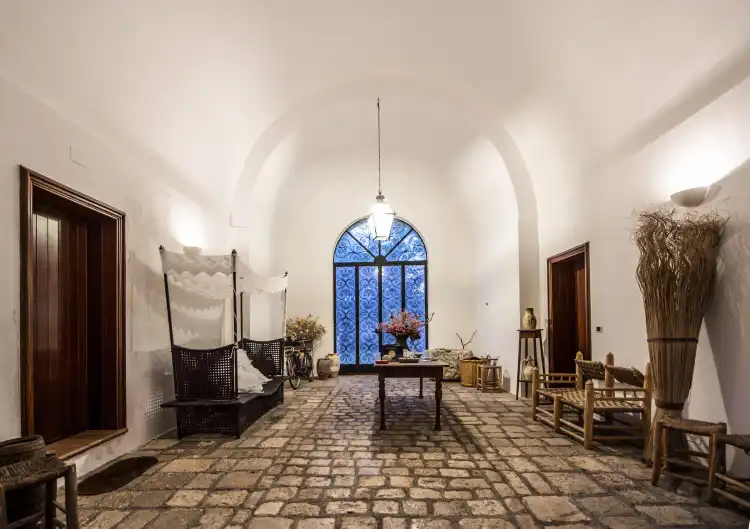 Hotels in Cutrofiano