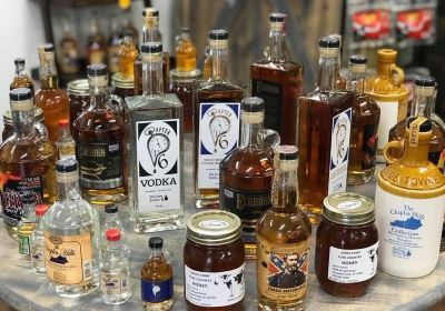 Olde Towne Distillery / Gift Shop