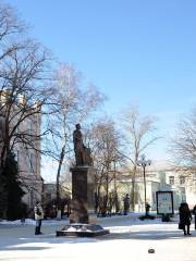Aleksandr II Statue