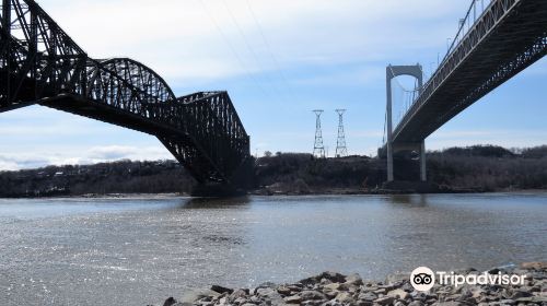 Quebec Bridge