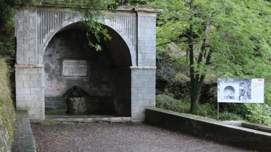 Fontaine de Serpentina - A funtana di a Serpentina