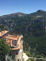 Forteresse Medievale De Gourdon