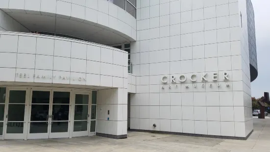 クロッカー美術館