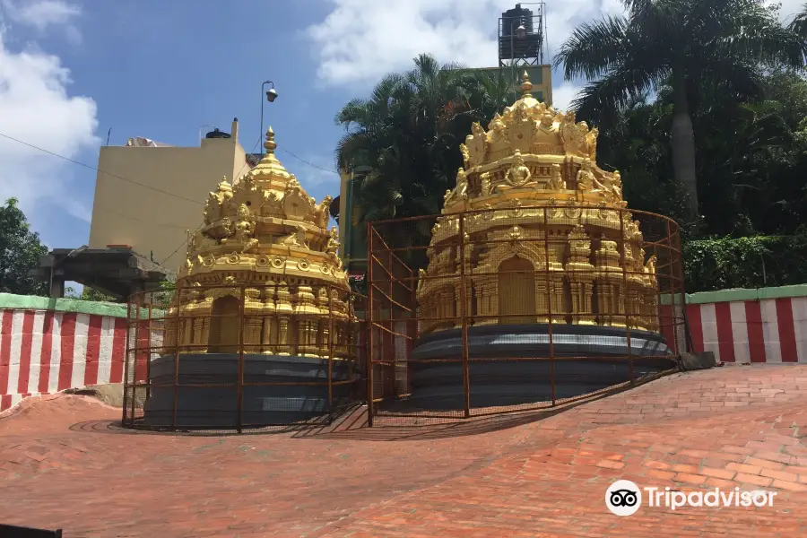 Gavi Gangadhareshwara Temple