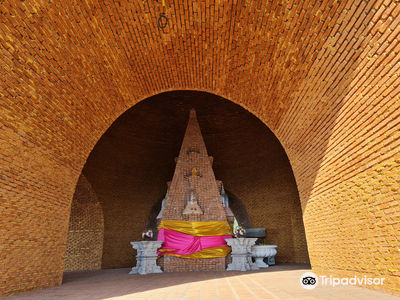 Khao Na Nai Luang Dharma Park