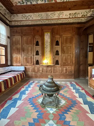 Kaymakamlar Travel House